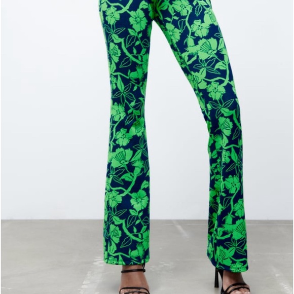 NWT Zara Jacquard Pant Bell Bottoms Small Hippie Disco Navy & Neon Color Combo - Picture 2 of 6